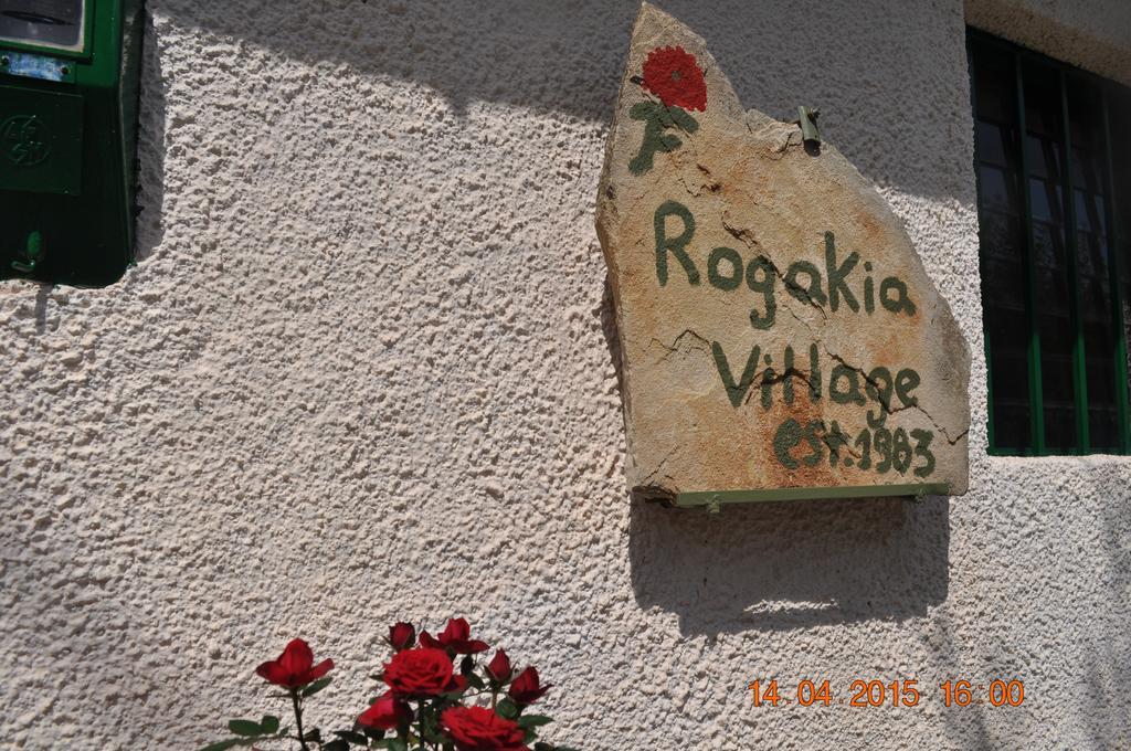 Zóla Rogakia Village Est. 1983 מראה חיצוני תמונה