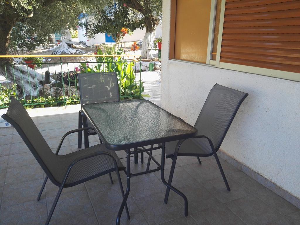 Zóla Rogakia Village Est. 1983 מראה חיצוני תמונה
